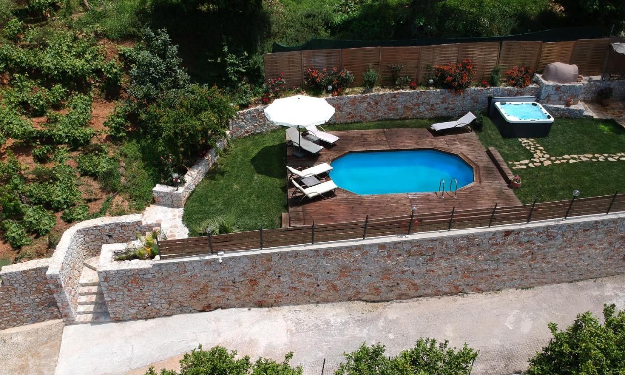 Ampelos Cretan Villa - Private Pool & Heated Ozone Jacuzzi Yerolákkos Exteriér fotografie